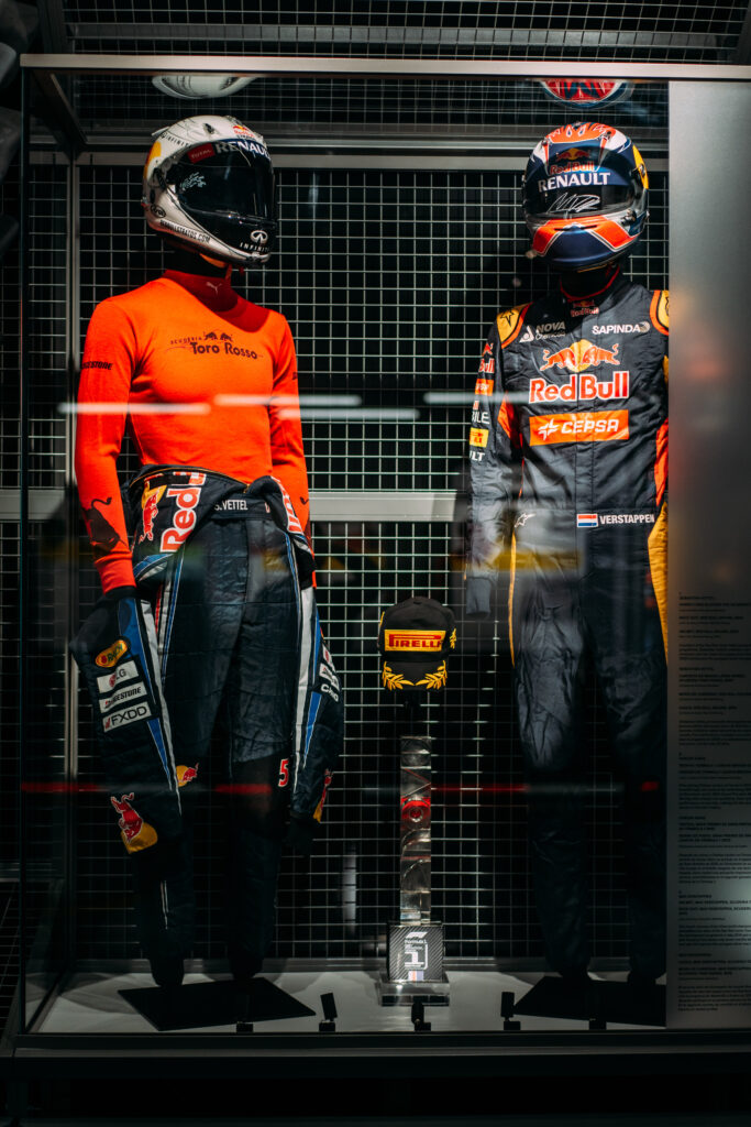 F1-the-exhibition-mannequins-dilobarcelona